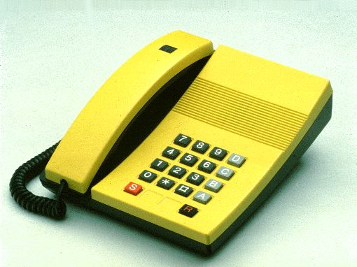 1976 - Push-button telephone 76E/DK80